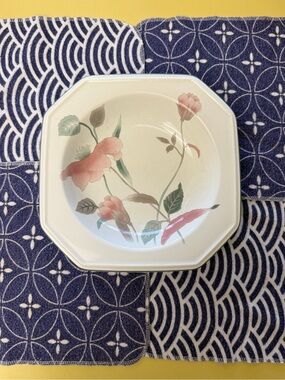 Vintage Mikasa Continental “Silk Flowers” Serving Bowl – Floral Dish – Japan